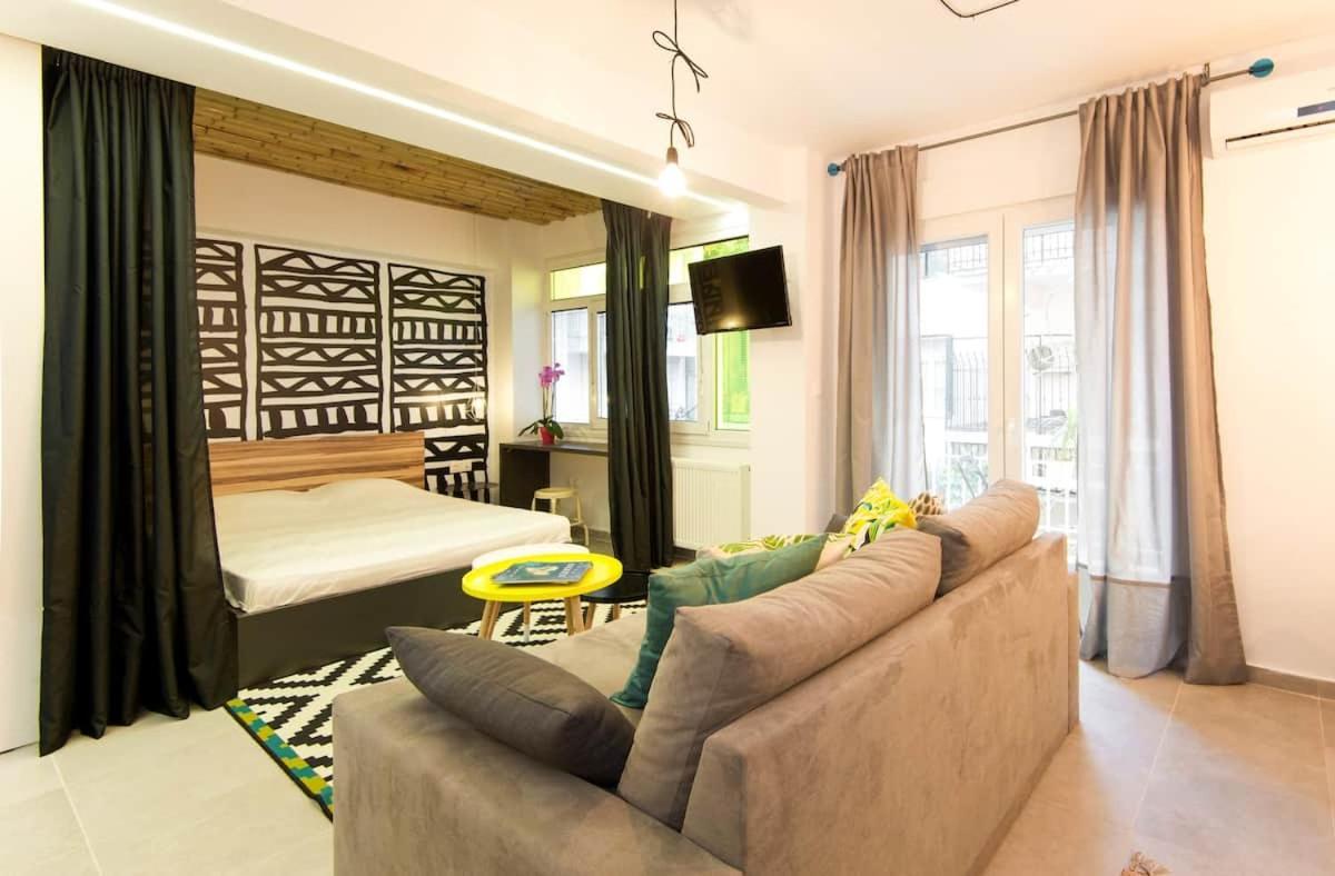 Mazi Rooms Venizelou Tesalónica Exterior foto
