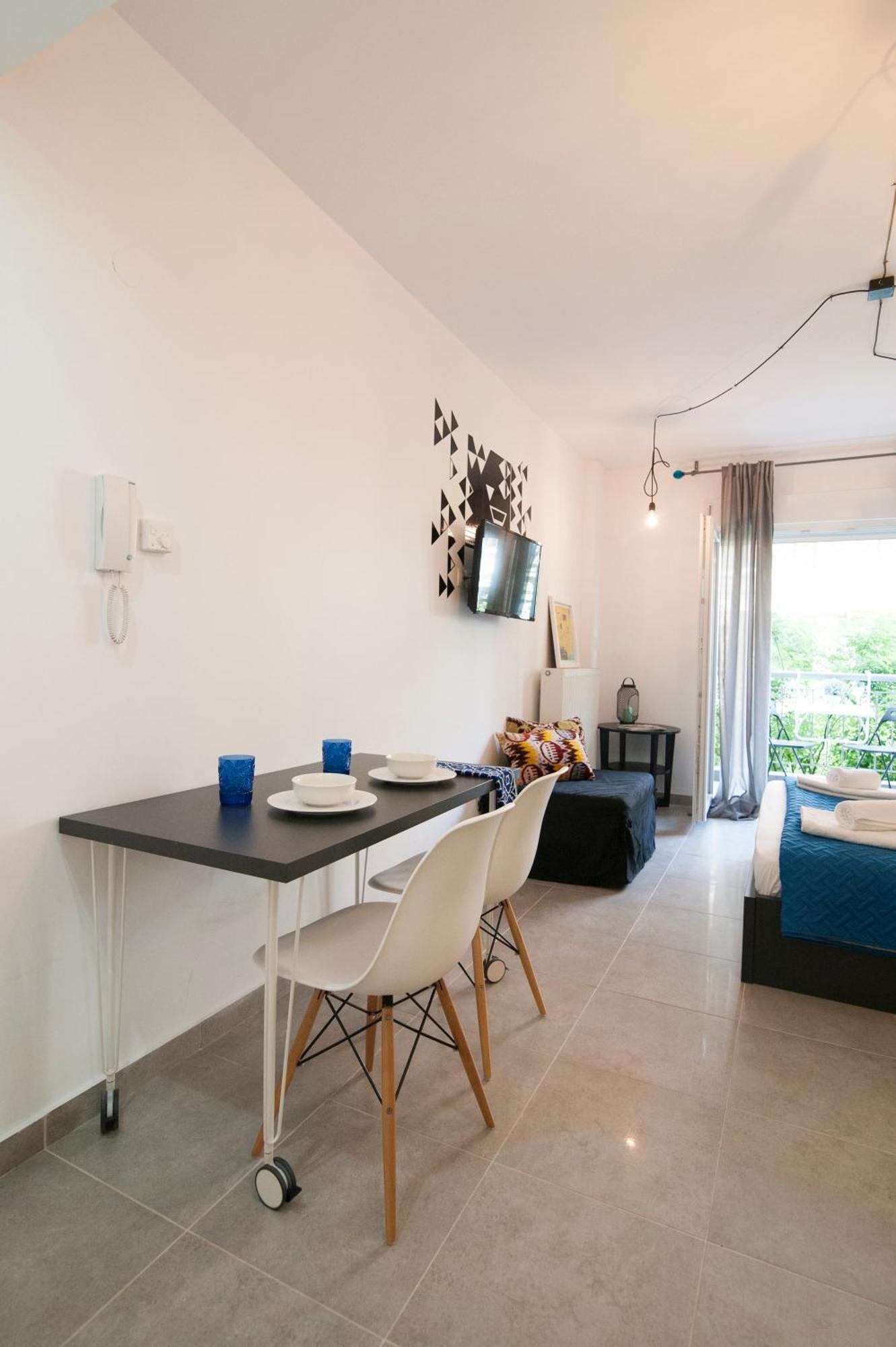 Mazi Rooms Venizelou Tesalónica Habitación foto