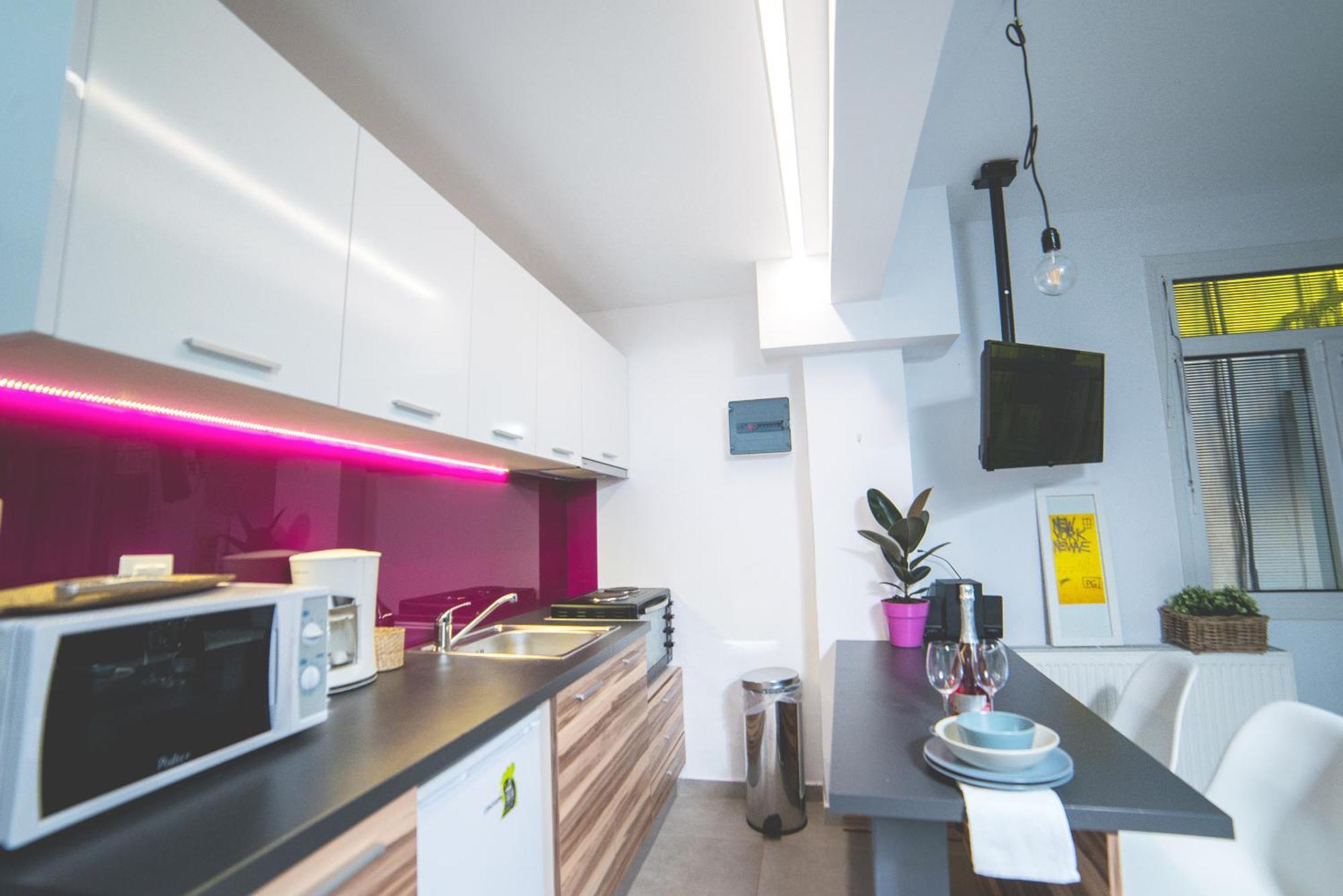 Mazi Rooms Venizelou Tesalónica Habitación foto